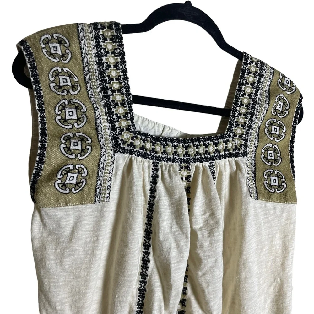 Lucky Brand Cream and Black Embroidered Top - Picture 2 of 5